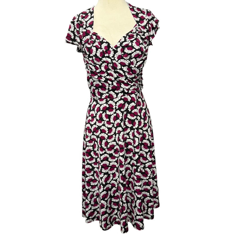 Leota Emma Knit Dress Womens S Magenta White Floral Fit Flare Faux Wrap Ruched - Picture 2 of 13